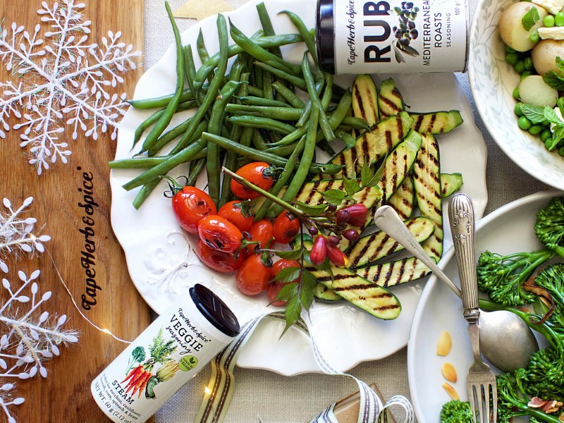 EASY CHRISTMAS SIDES 1 of 3: VEGGIE PLATTER 